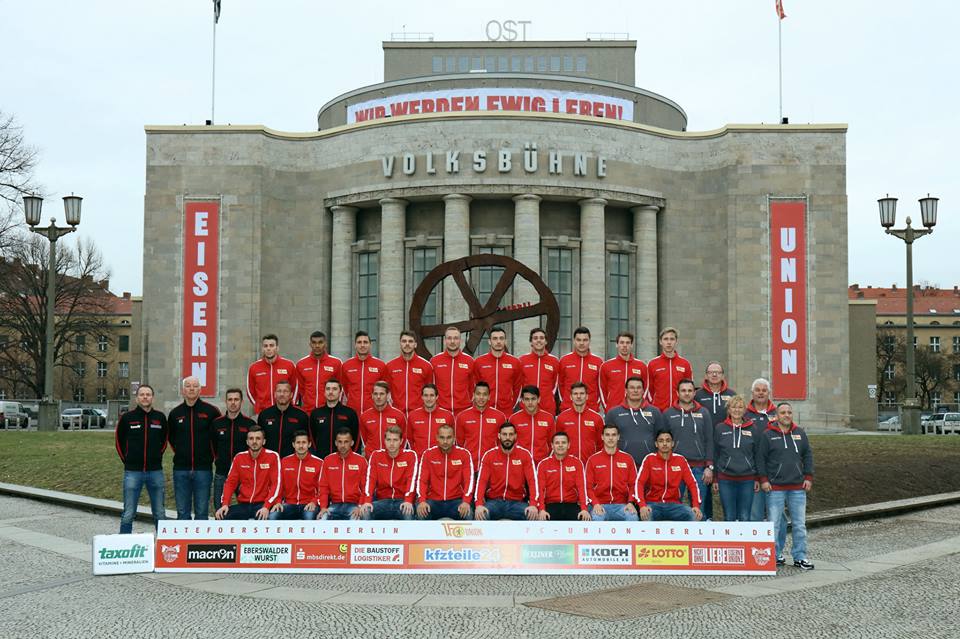 Foto di gruppo. Foto: pagina Fb "Die Eisernen"