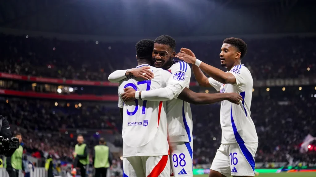 Lione travolgente con lo Steaua, ora i francesi attesi da un quarto stellare in Europa League