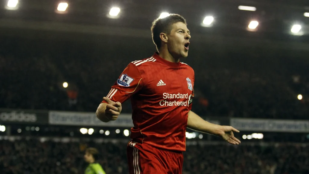 Addio Nike, il Liverpool torna a vestire Adidas: i tedeschi riempiranno Anfield di soldi